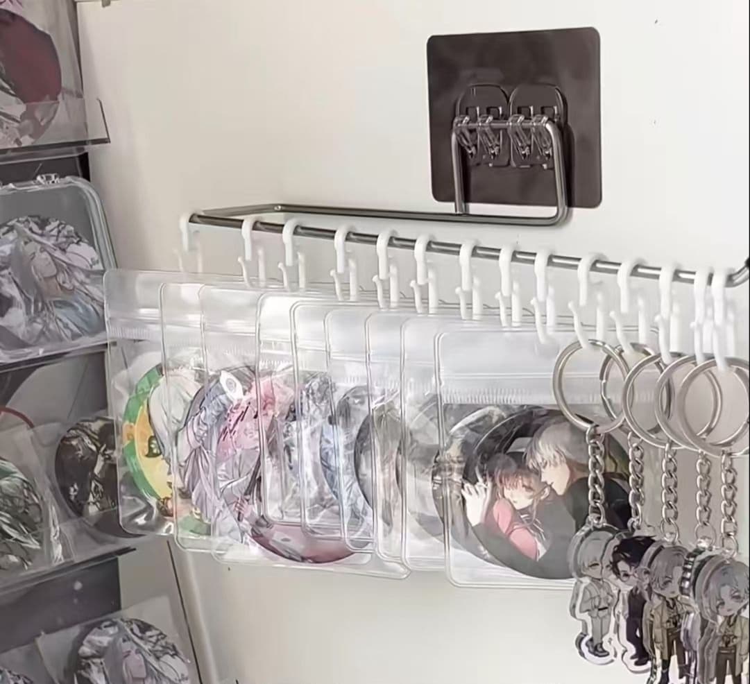 グッズ収納 アニメグッズ専用 壁掛けコレクションラック