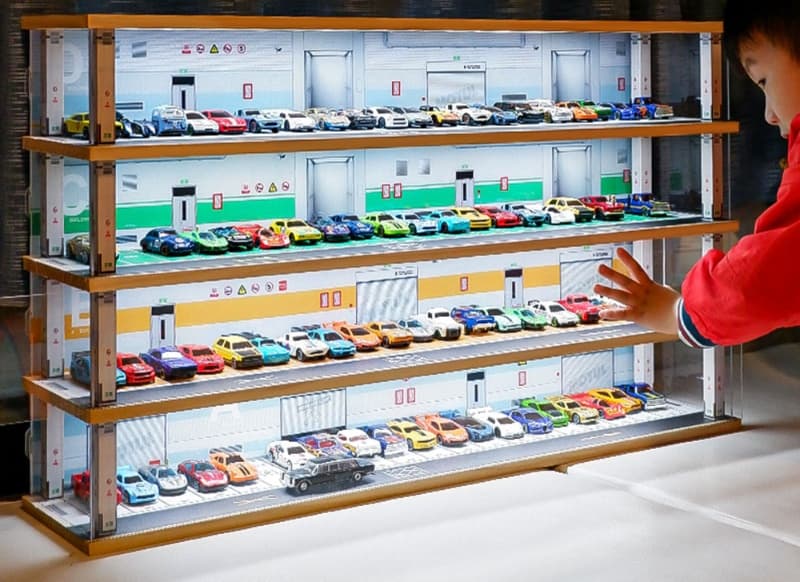 グッズ収納 大容量モデルカーコレクションケース