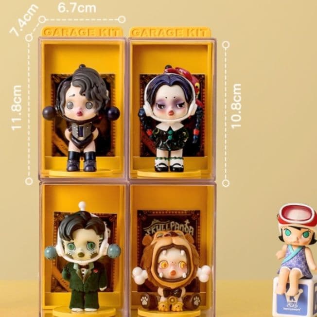 グッズ収納 小さな人形コレクション透明展示ケース