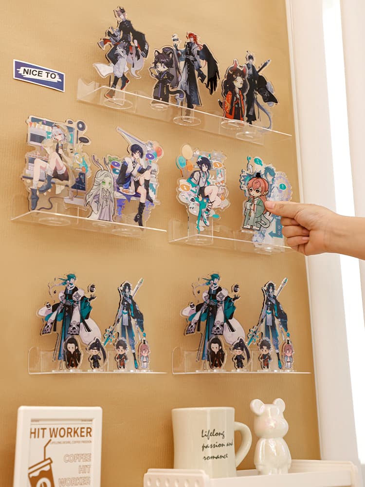 グッズ収納 透明アクリル壁掛け式フィギュア棚