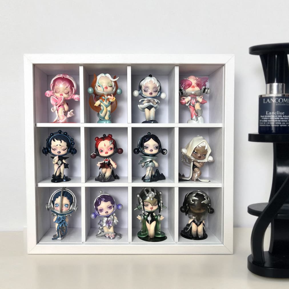 グッズ収納 壁掛け式十二マス仕切りコレクション展示棚